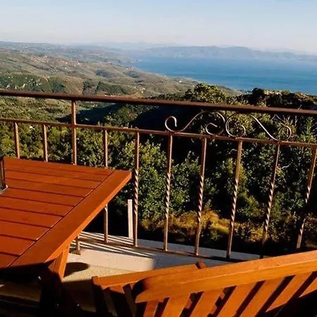 Pensionat Rastoni Pelion Vyzitsa