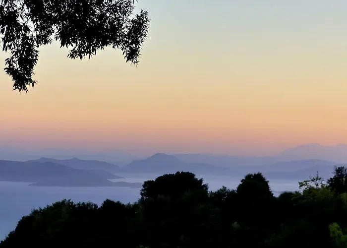 ゲストハウス Rastoni Pelion ヴィジツァ